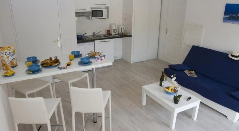 Adonis Grandcamp - Les Isles de Sola - Chambres
