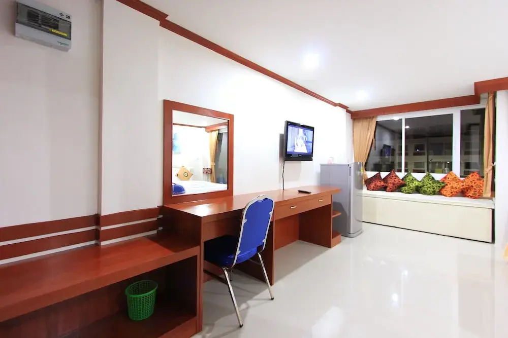 Hotel photo 11