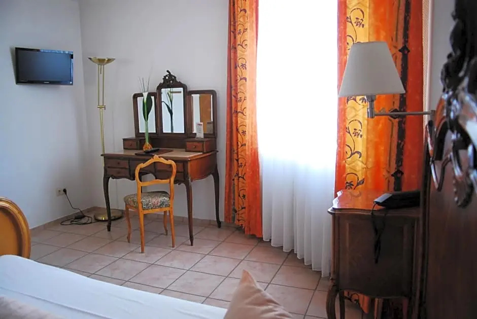 Hotel Bawelsberger Hof - Chambres