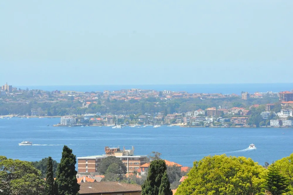 Neutral Bay 63 Ben Furnished Apartment