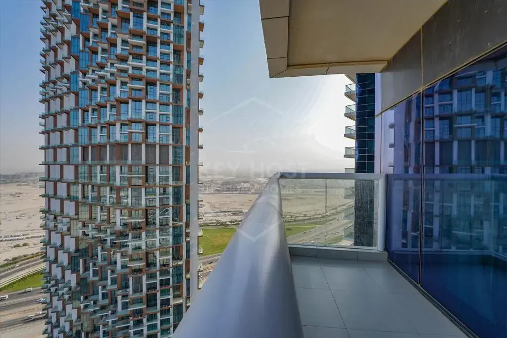 KeyHost - Luxury 2 BR Apt in Paramount Towers by Damac- K3810