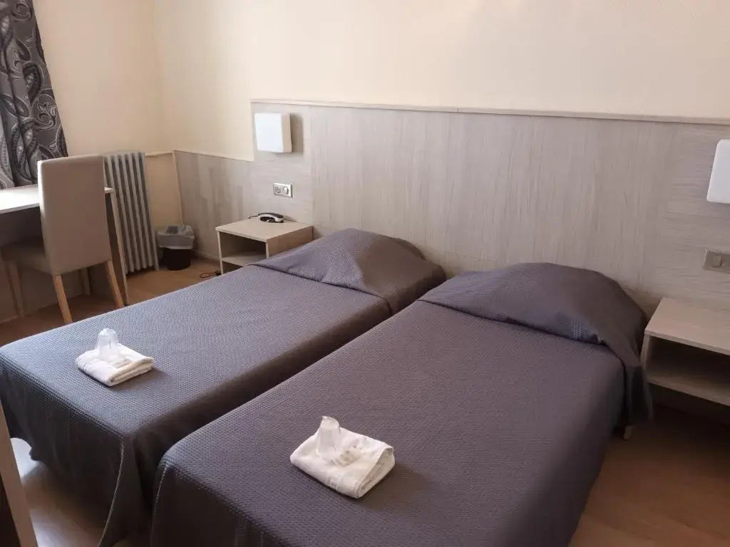Comfort Double room (full double bed)