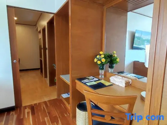 Одноместный полулюкс в Diamond Plaza Hotel Suratthani
