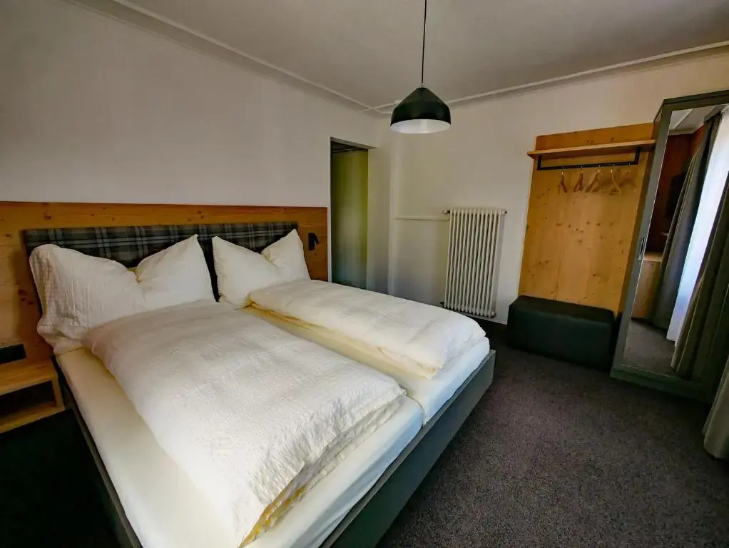 Hotel Rätia - Chambres