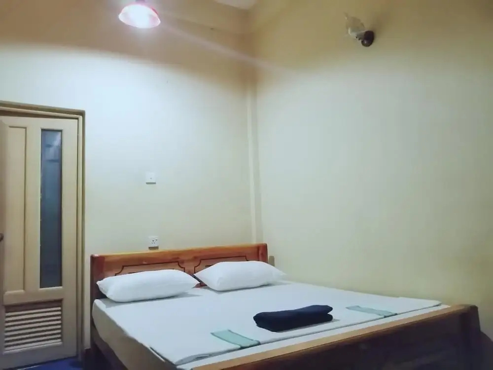 Viveka Inn Guest