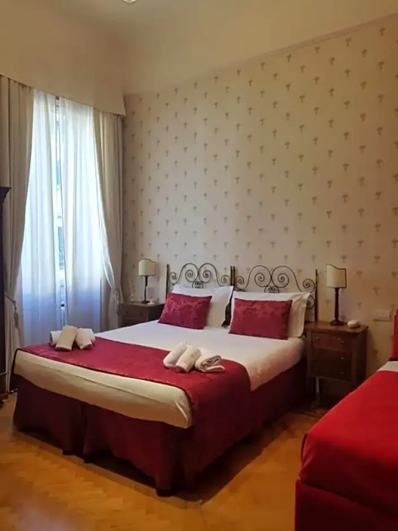 Superior Double room (full double bed)