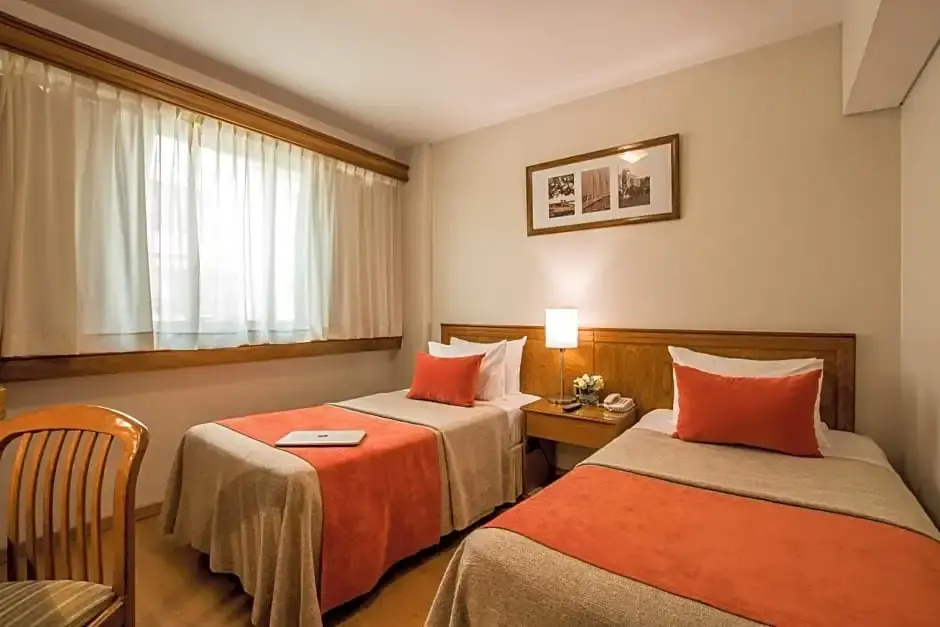 Hotel Solans Carlton - Chambres