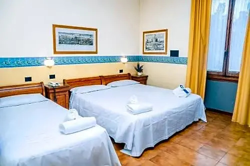 Ih Hotel Select - Chambres