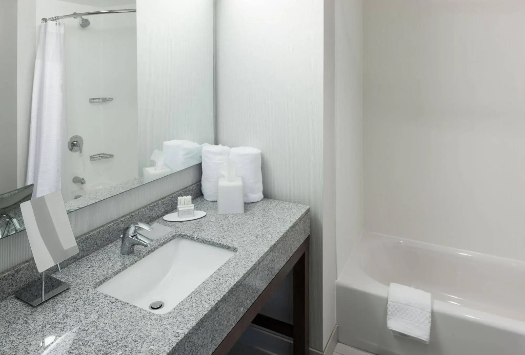 Courtyard by Marriott Richmond Downtown - Général