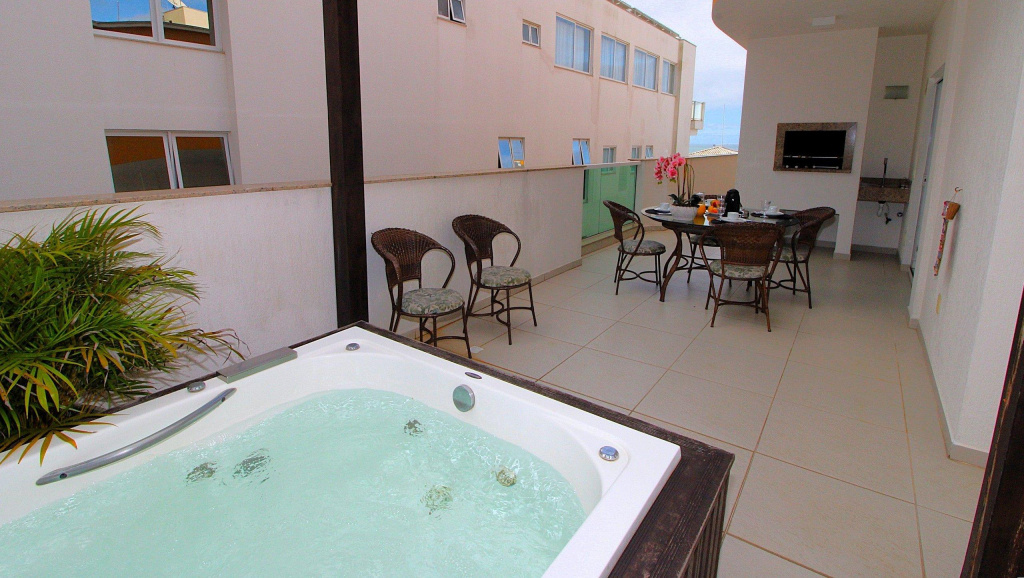 1061 Excelente Cobertura Com Hidromassagem
