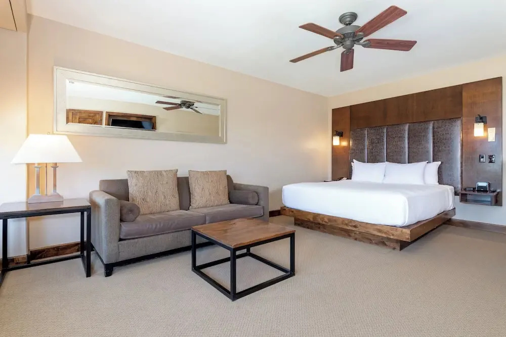 Standard Double room with sunset view (full double bed)