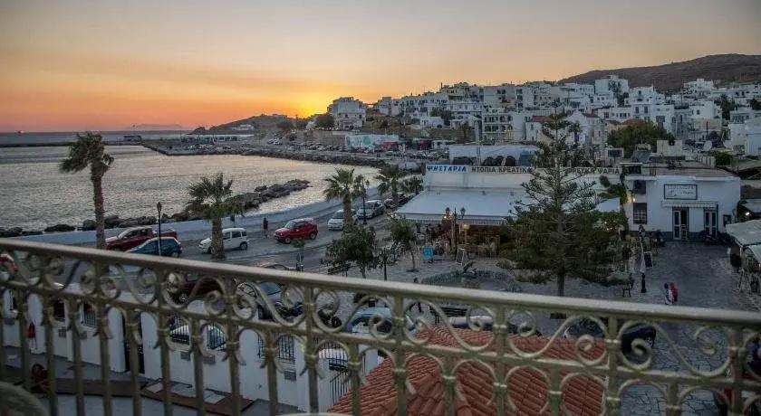 Beach & Waterfront