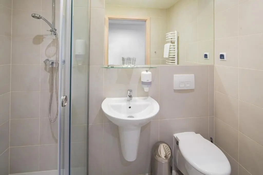 Automobil Hotel - Chambres