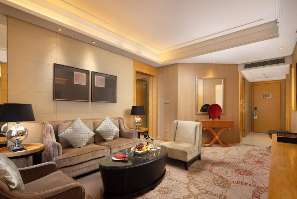 Baolilai International Hotel Shenzhen - фото 2