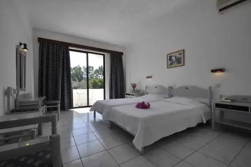 Hotel Tina Flora - Chambres