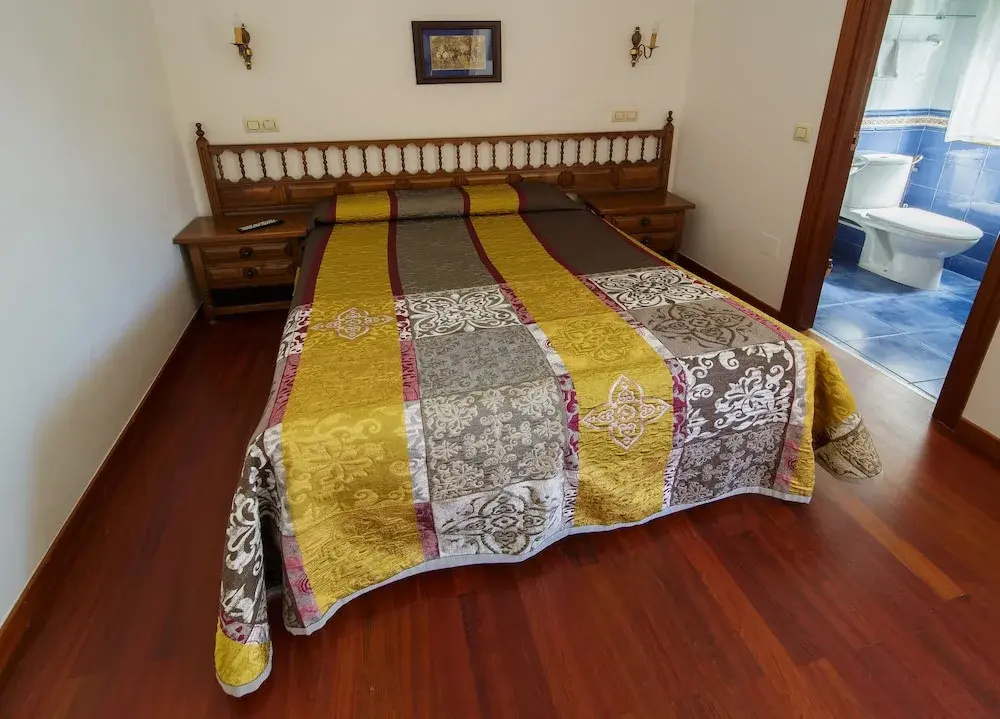 Economy Double room (twin beds)