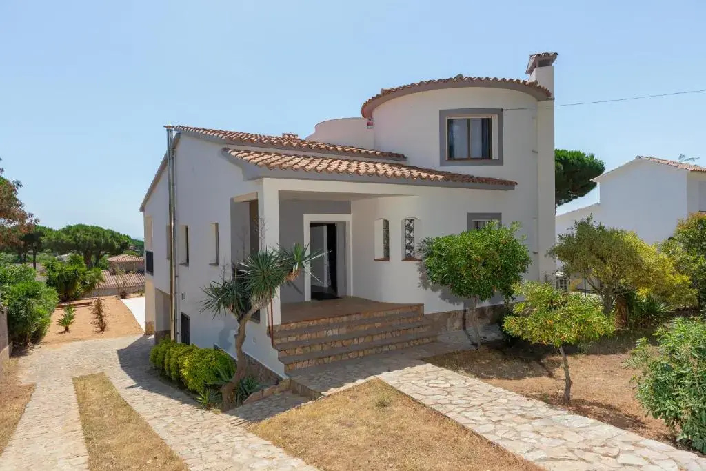 Hauzify I Villa Cunha