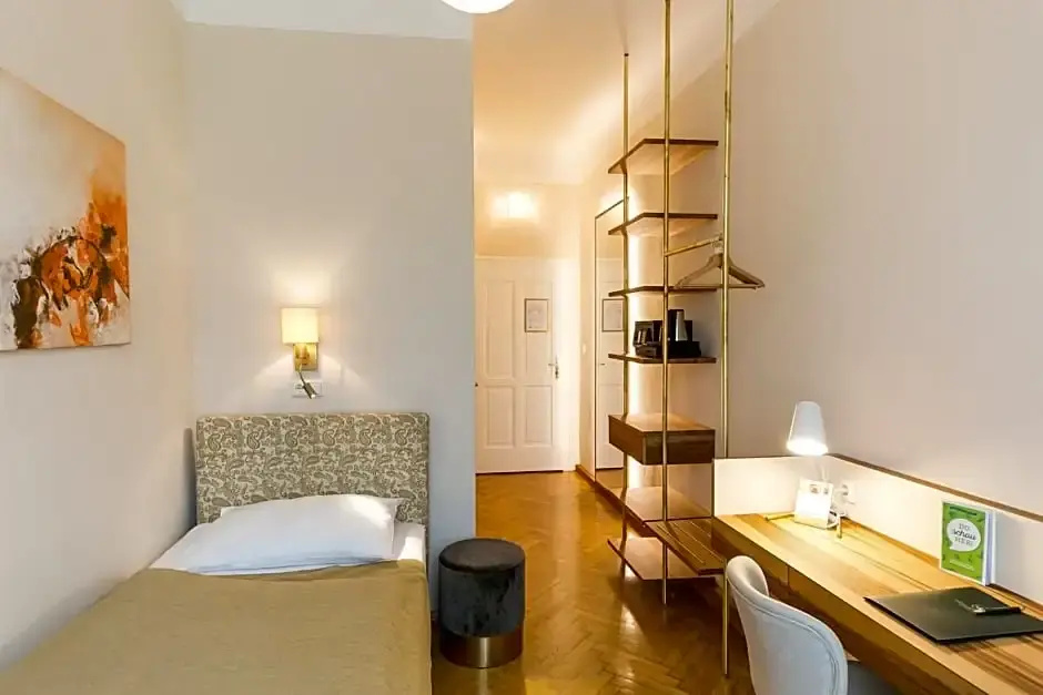 Stadthotel Zur Goldenen Krone - Chambres
