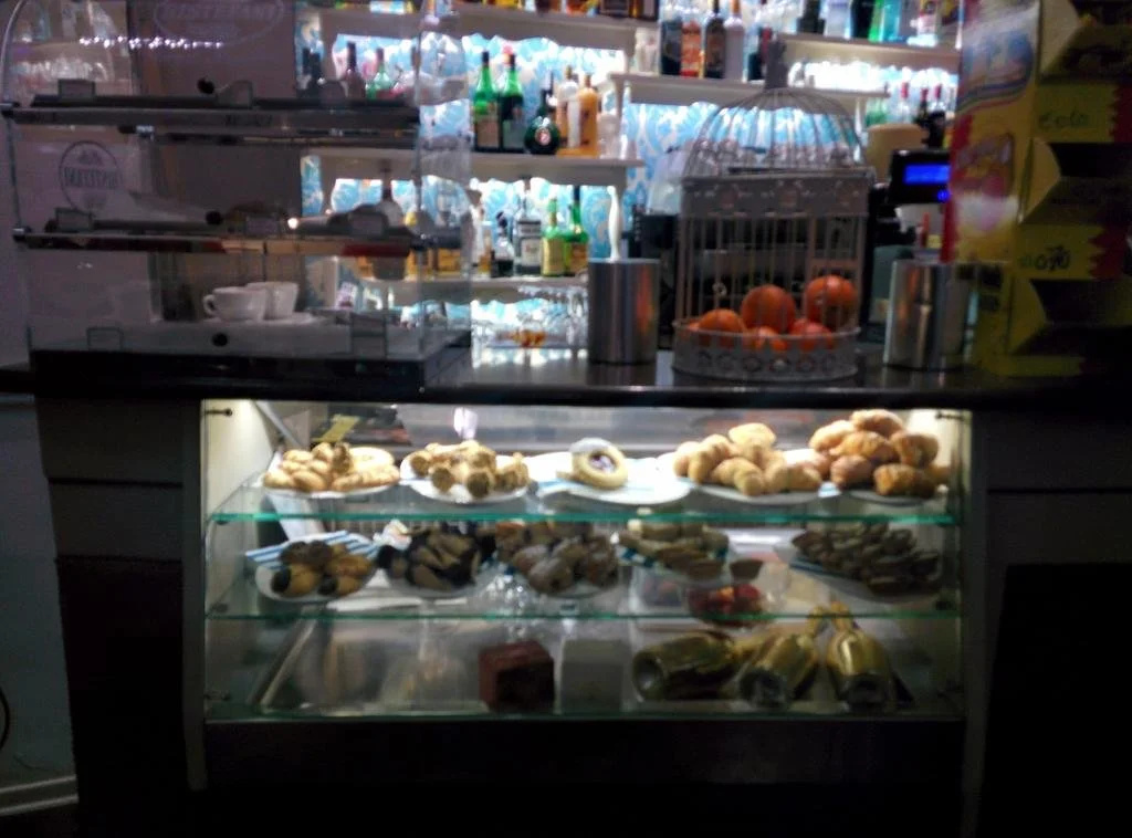 Food & Beverage