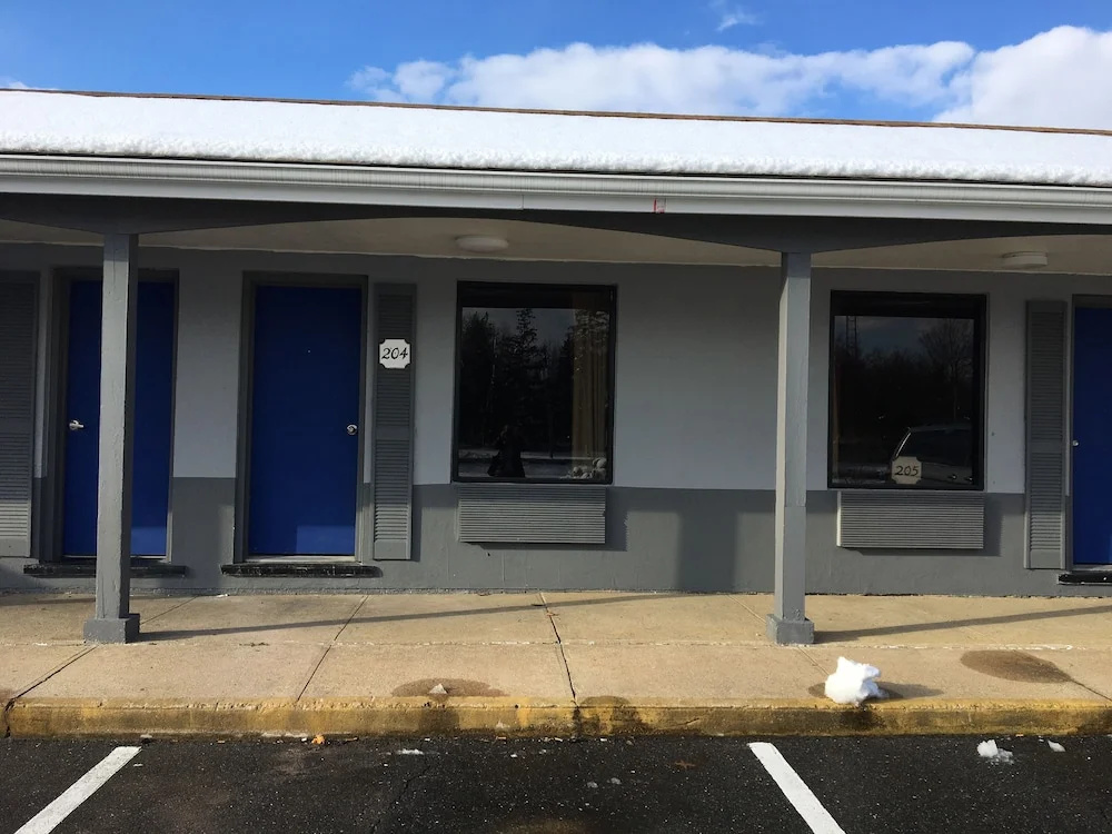 Town House Motel Inn