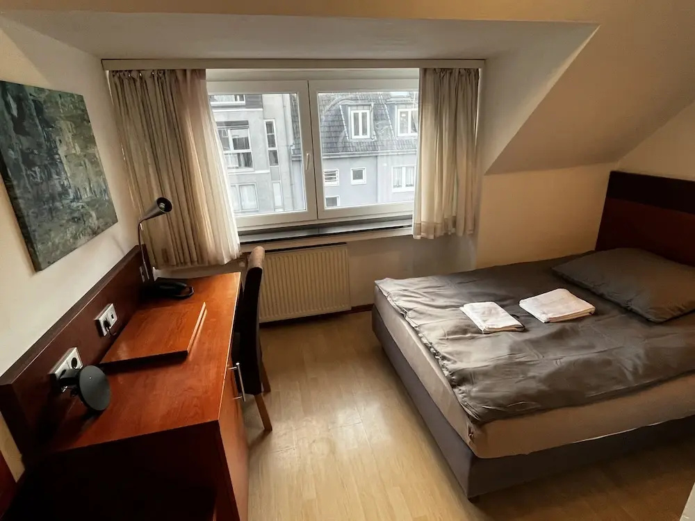 Comfort room