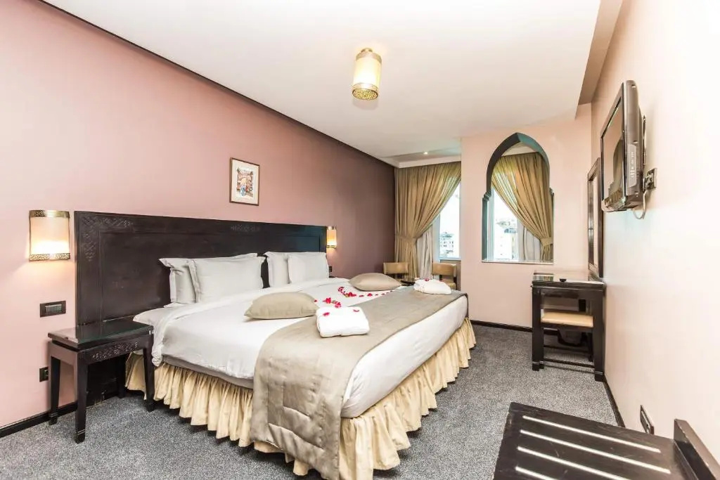 Standard Double room (full double bed)