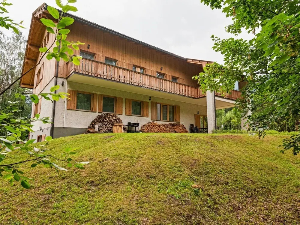 Wooden Holiday Home with Terrace in Rangersdorf