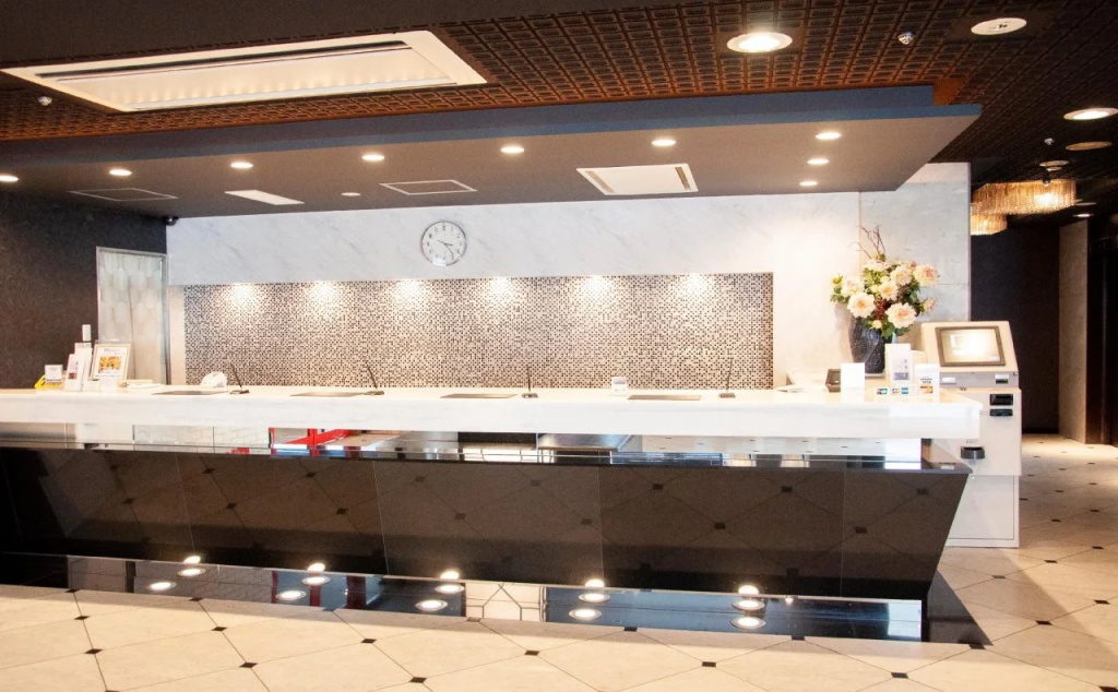 Lobby & Reception