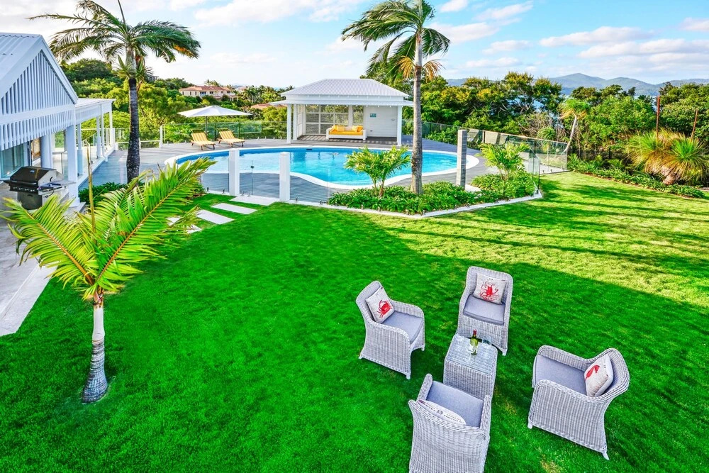 Whitehaven Luxury 5 Bedroom 5 Bathroom House Ocean View With 2 Golf Bu