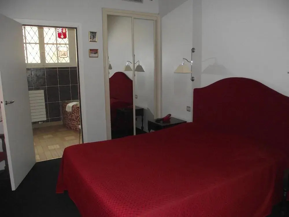 Voir la photo 2 — Hôtel de Paris et de la Poste