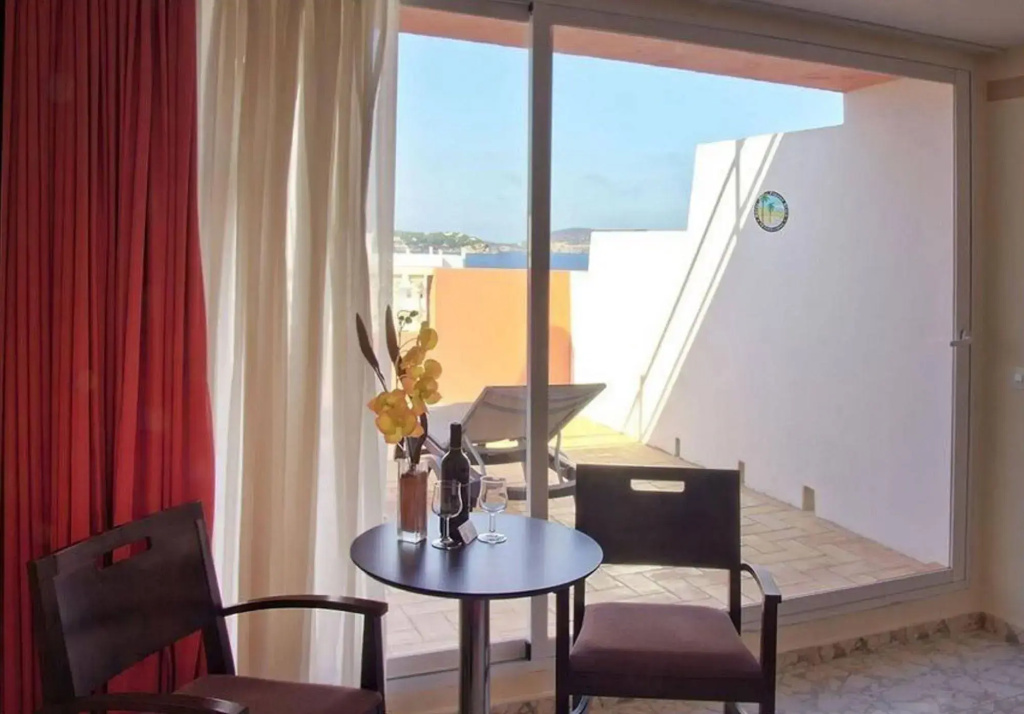 Paraiso Beach Hotel - Général