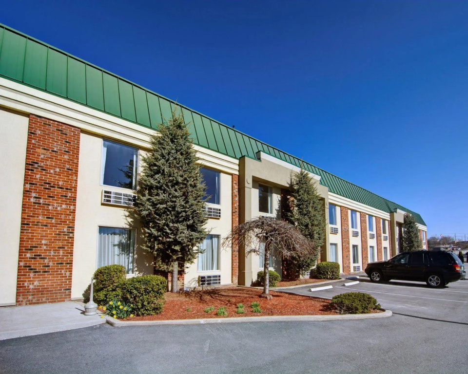 Clarion Pointe Beckley