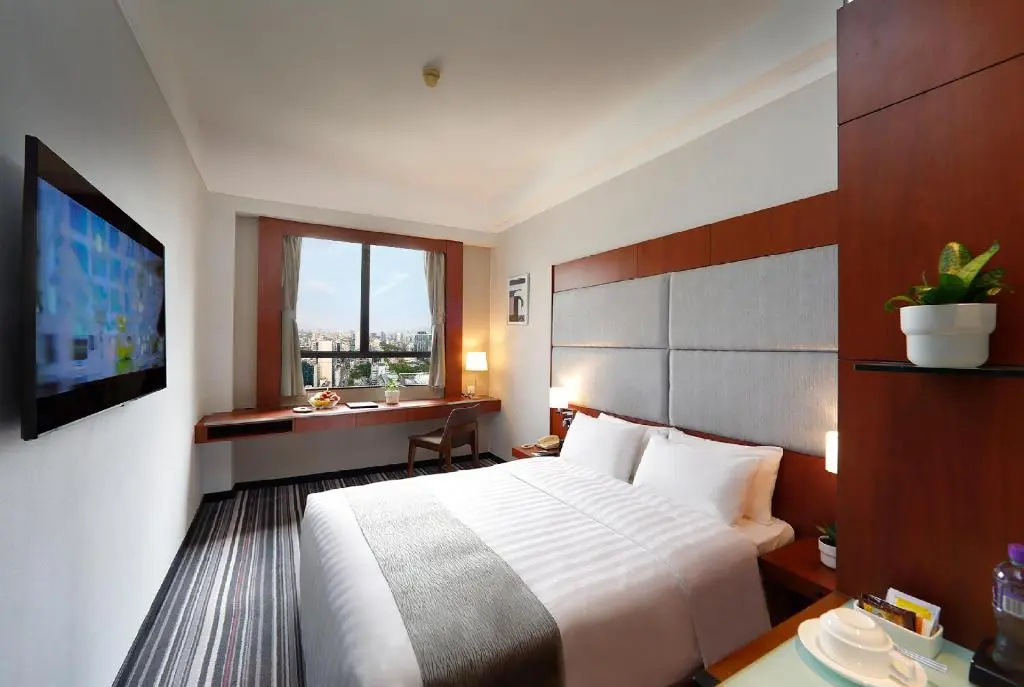 B P International - Chambres