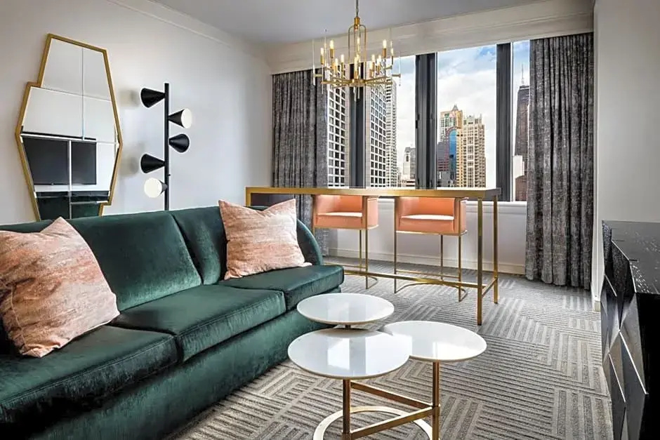 Standard Junior Suite