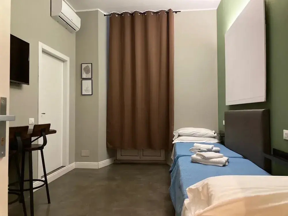 Economy Double room (twin beds)