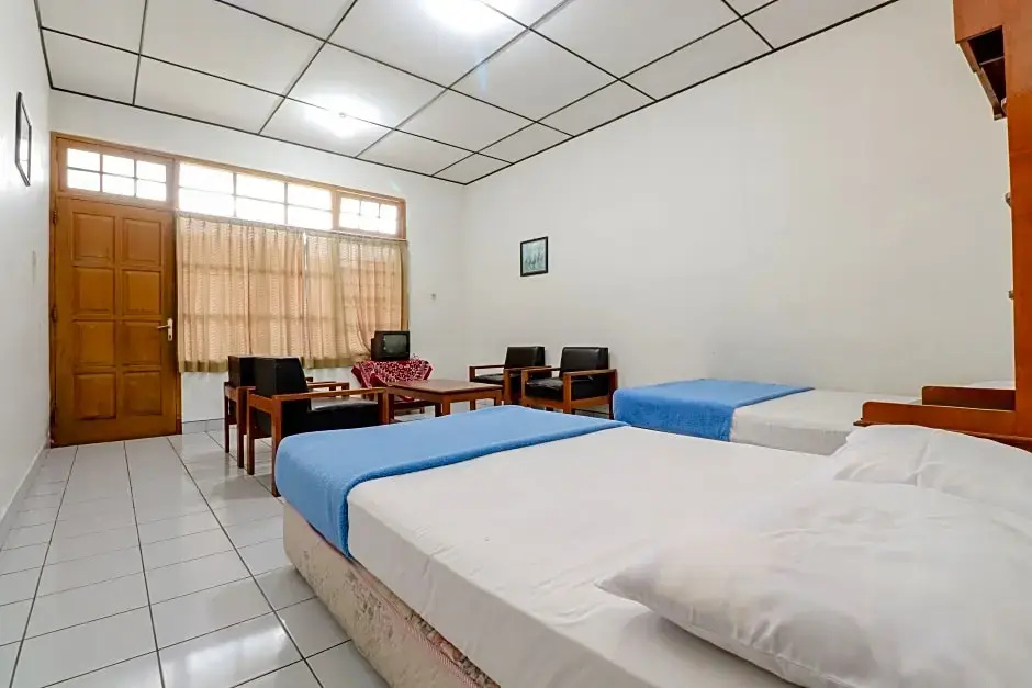 Standard Double Family room (full double bed)