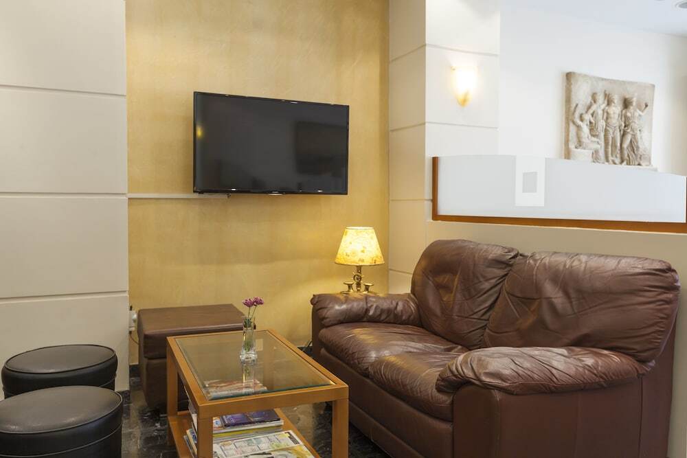 Lilia Hotel 3 *