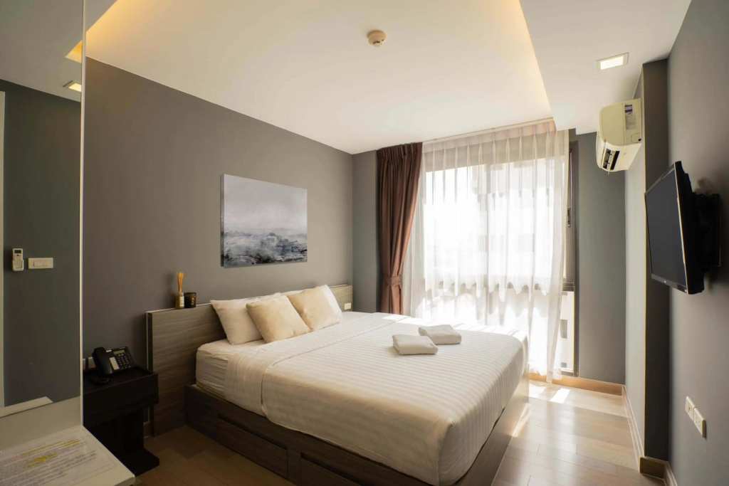 Dazzle Residence — 4