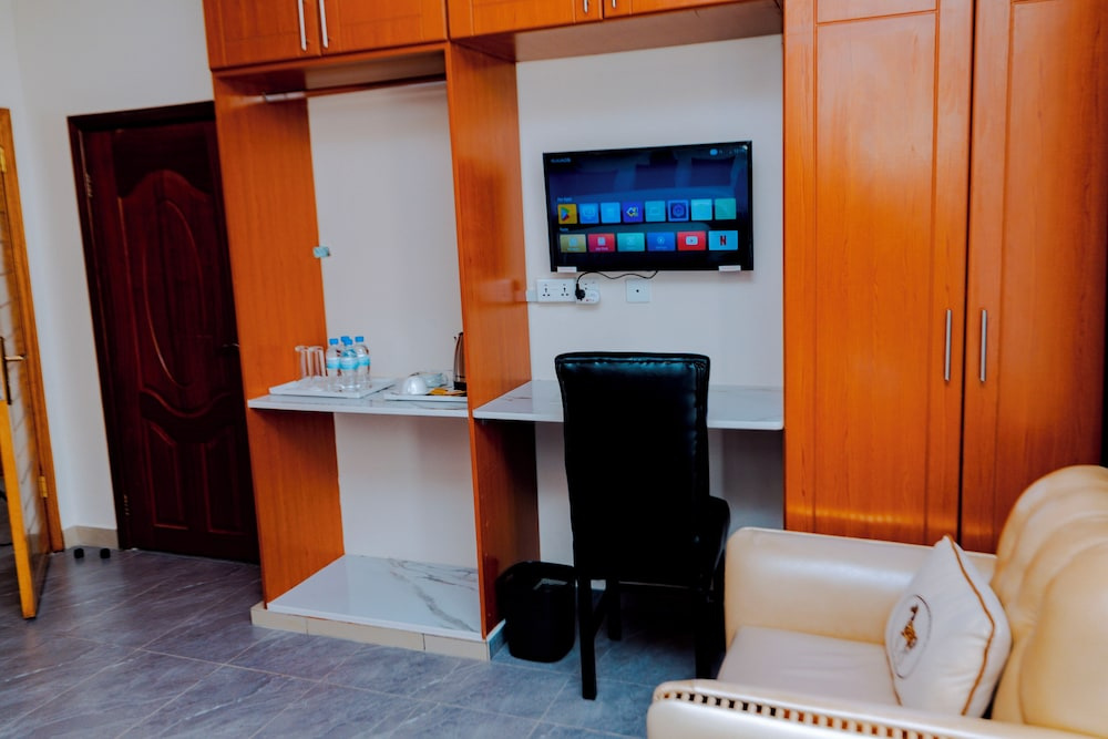 Hotel photo 37
