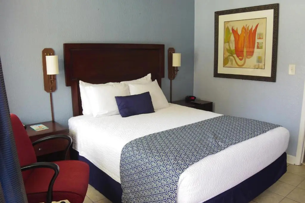 Edge Water Inn - Chambres