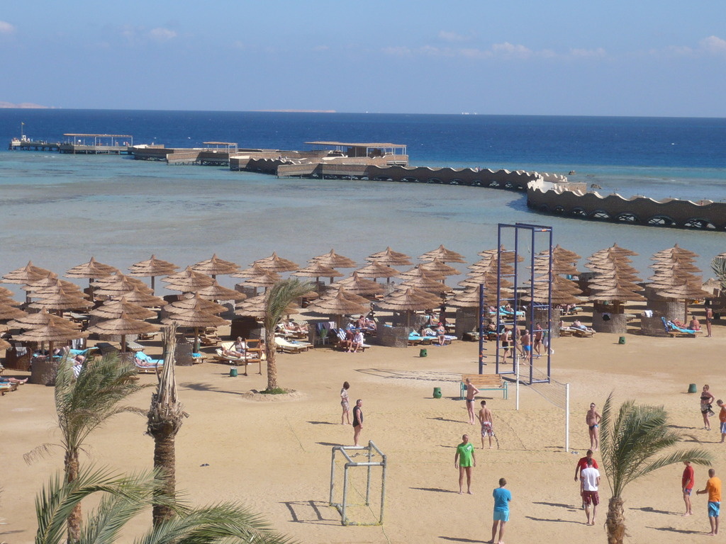 Titanic Beach - Families and Couples only - 5