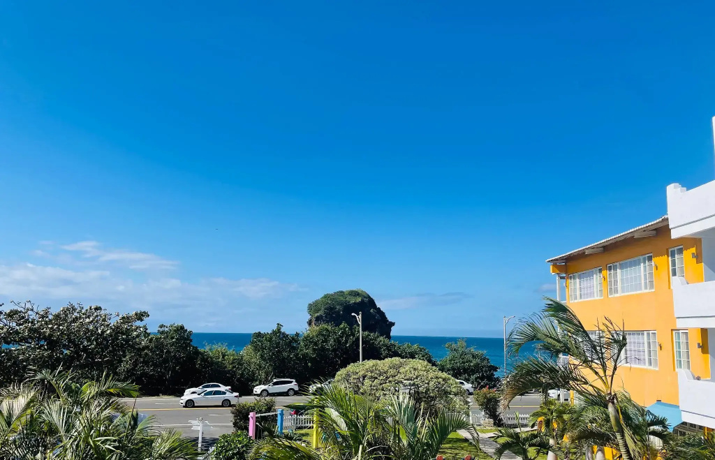 Standard Double room with sea view (full double bed)