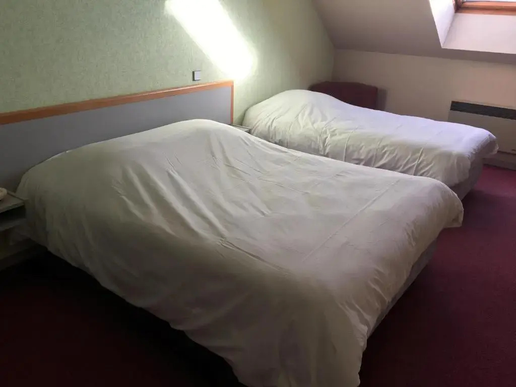 INTER-HOTEL Salers Le Gerfaut - Chambres