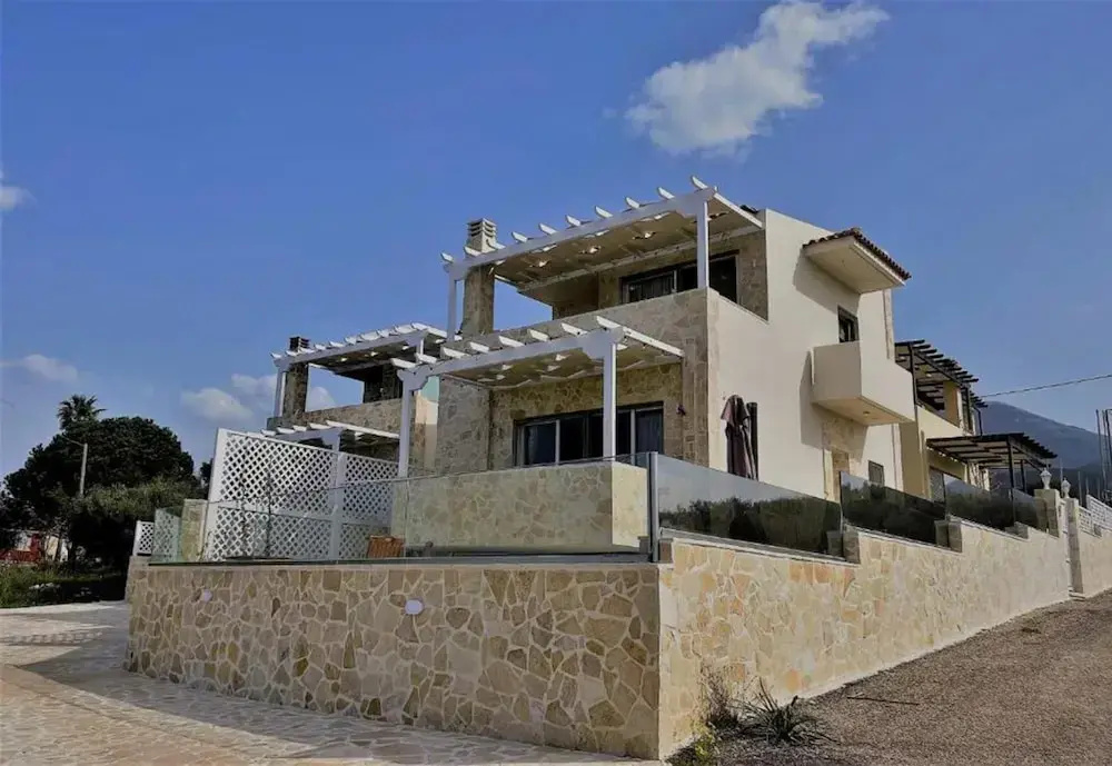 Villa Arkadia in Trifillia