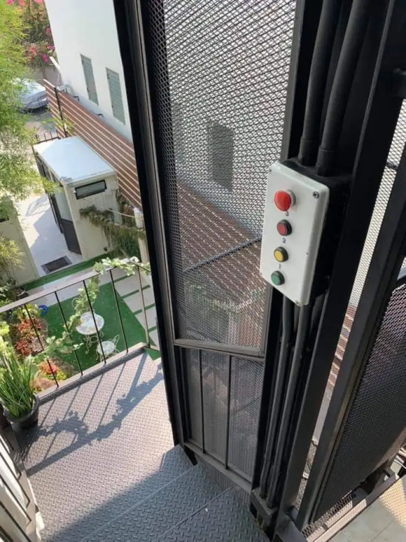 Contemporary Loft in the Heart of Chiang Mai - 5 Mins From Nimman