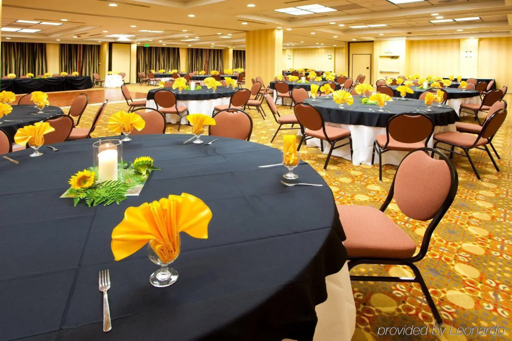 Holiday Inn Timonium Baltimore North by IHG - Général