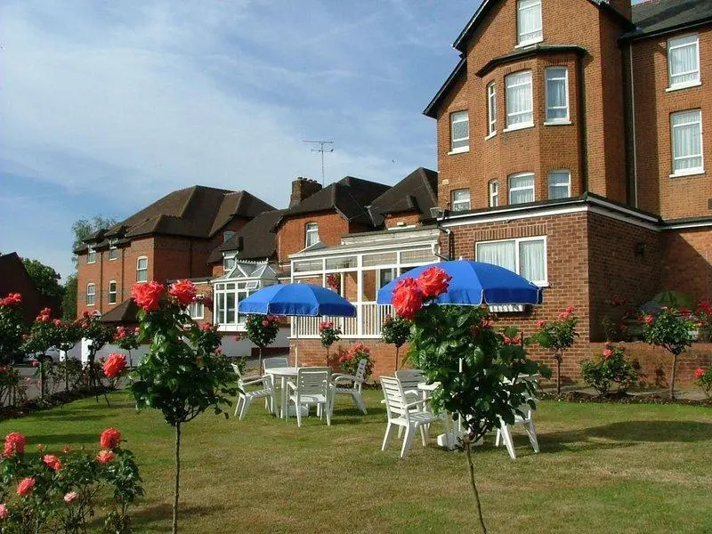 Walton Cottage
