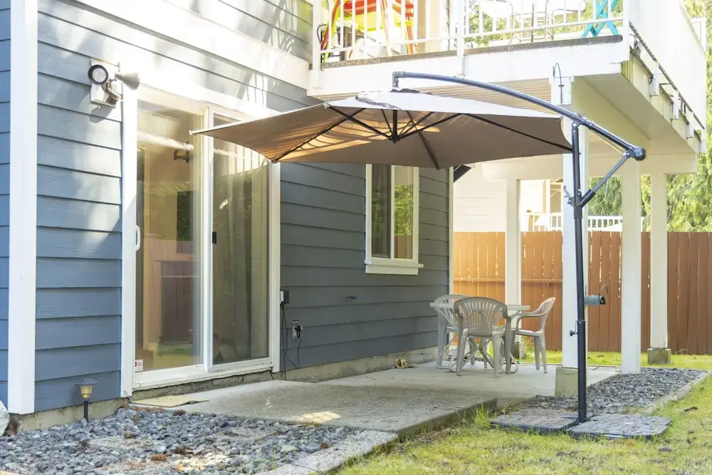 2298 Setchfield Ave