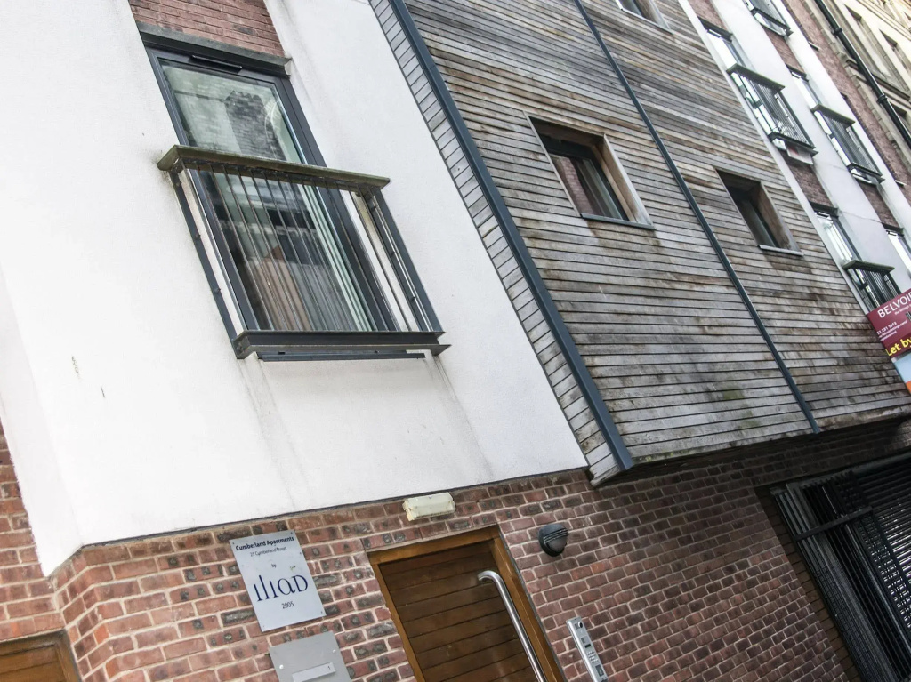 Base Serviced Apartments - Cumberland Street
