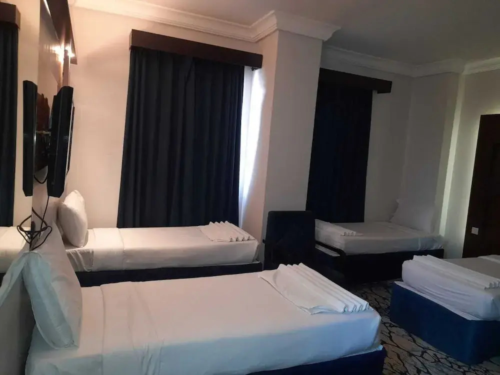 Hotel photo 7